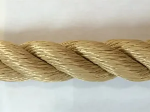 1-1/8" POLYESTER 3 STRAND ROPE - 10'-0"