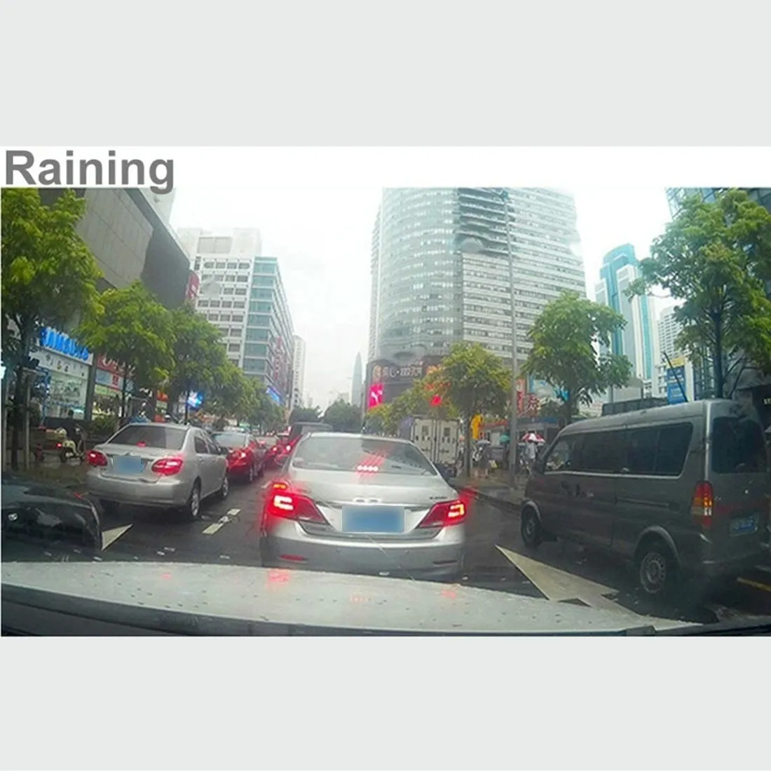 3.0 Lcd Car Dvr Camera with 720p Hd 3.0mp 170 Degree Wide Angle View