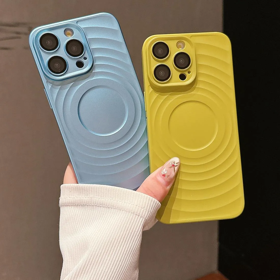 For Iphone 15 Wave Texture Pc Shockproof Phone Case