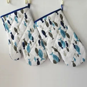 Heat Resistant Cooking Gloves: Reef Fish